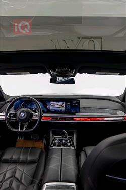 بي ام دبليو الفئة 7